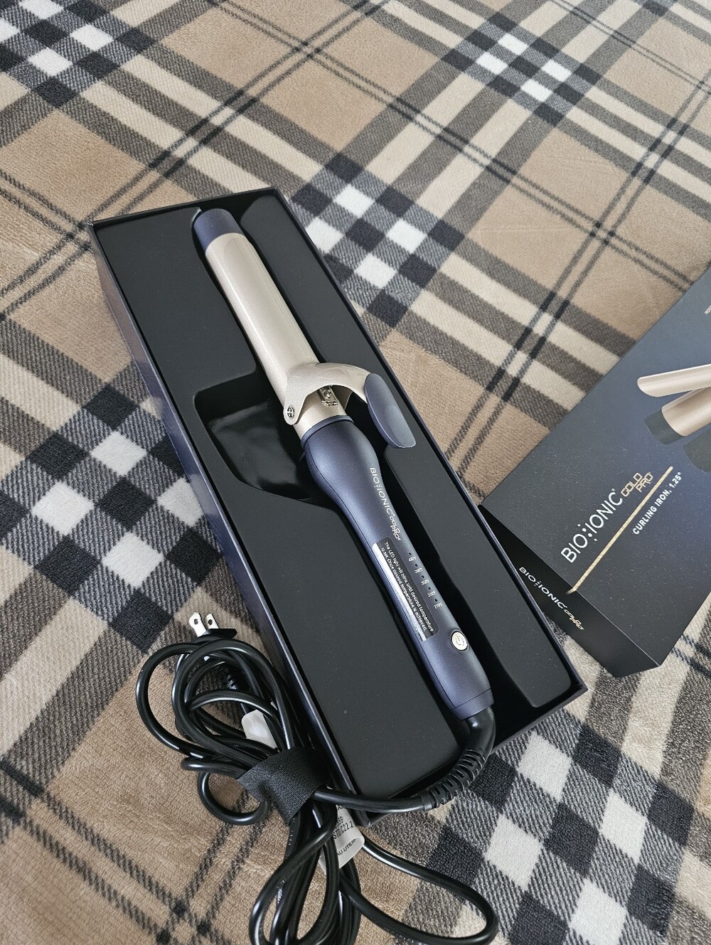 Bio Ionic  Cream and Blue Curling Iron – Professional Hair Styler
